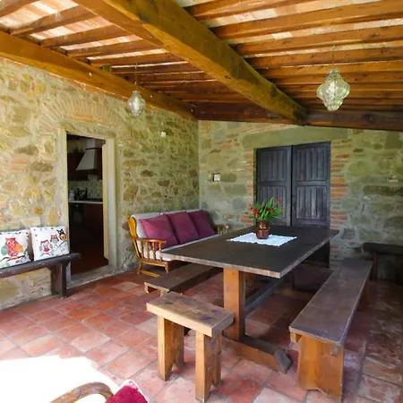 Villa Sleeps 6 Pool Wifi *